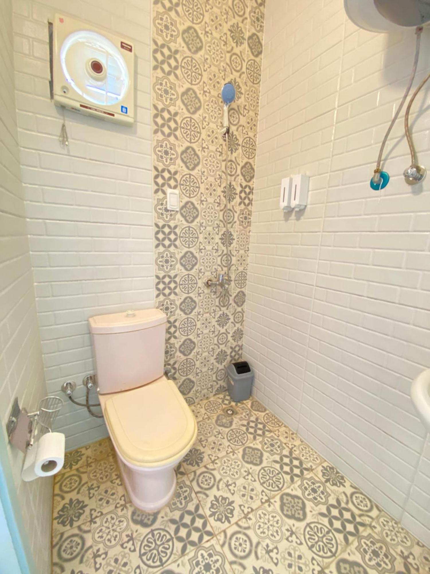 The Grand Pyramids View Hotel Kafret el-Gabal Habitación foto